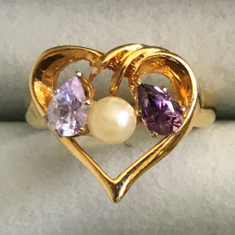 Amethyst Crystal & Pearl gold tone Heart Ring